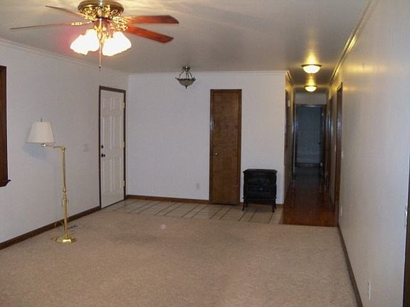 5th image of 5401 Village Garden Dr