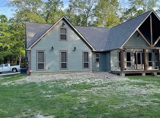 39182 Woodland Acres Dr, Ponchatoula, LA 70454