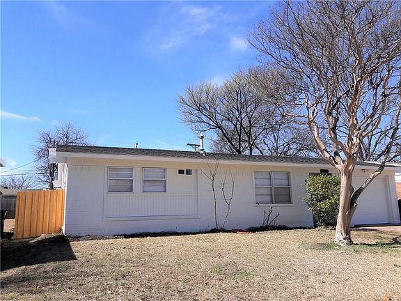 2nd image of 1309 Cumberland Dr