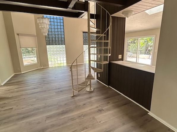 28145 Palmetto Ct