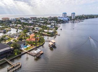 640 Randy Ln, Fort Myers Beach, FL 33931