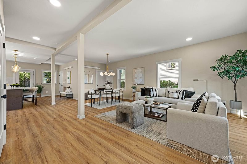 3rd image of 2652 NW 57th Street