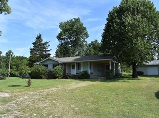 16822 W Clyde Maher Rd, Tahlequah, OK 74464