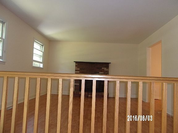 2nd image of 4 Cedarcrest Dr