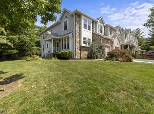 151 Windham Ct, Princeton, NJ 08540