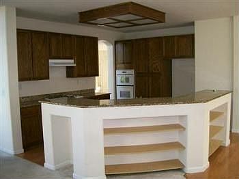 2nd image of 1901 Grazziani Way
