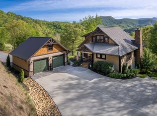 224 Coosa Ridge Dr, Whittier, NC 28789