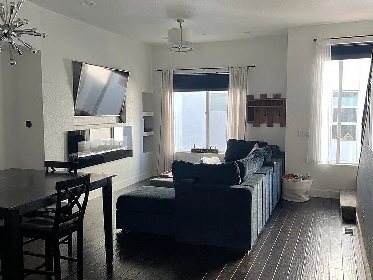 Spacious main floor