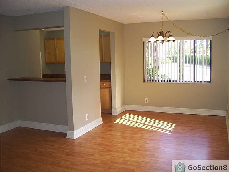 1st image of 610 Meadows Cir #610