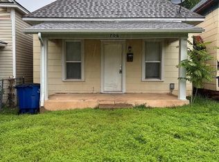 706 E Harrison Ave, Guthrie, OK 73044