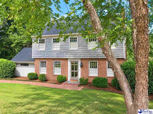 206 Elizabeth Dr, Cheraw, SC 29520