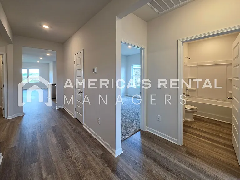 177 Keller Dr — Photo 6