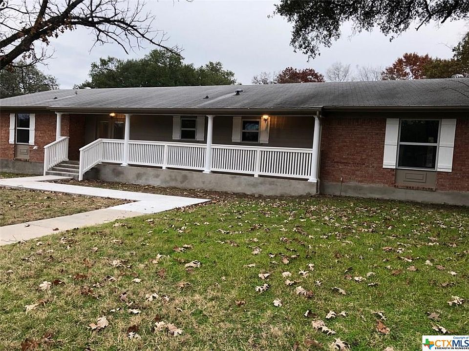 1st image of 1302 W 1st St