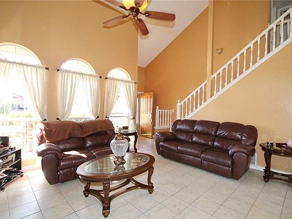 5th image of 12121 Singing Quail Dr
