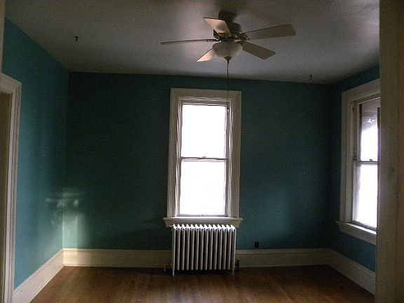 5th image of 530 Madison St