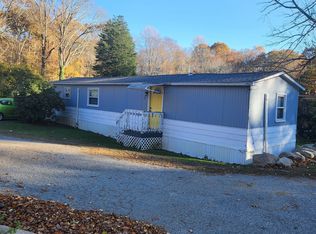 967 Long Cove Rd TRAILER 7, Gales Ferry, CT 06335
