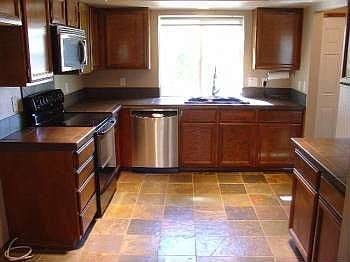 5th image of 11015 NW 27th Ct