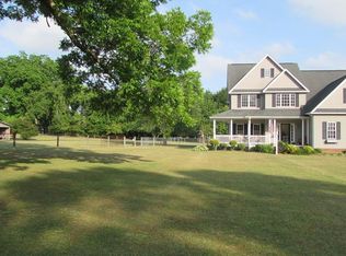 107 Willey Ln, Gatesville, NC 27938