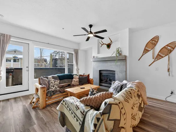 1828 E 14th St SW #105, Calgary, AB T2T 3S9