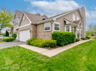 926 Willow St, Itasca, IL 60143