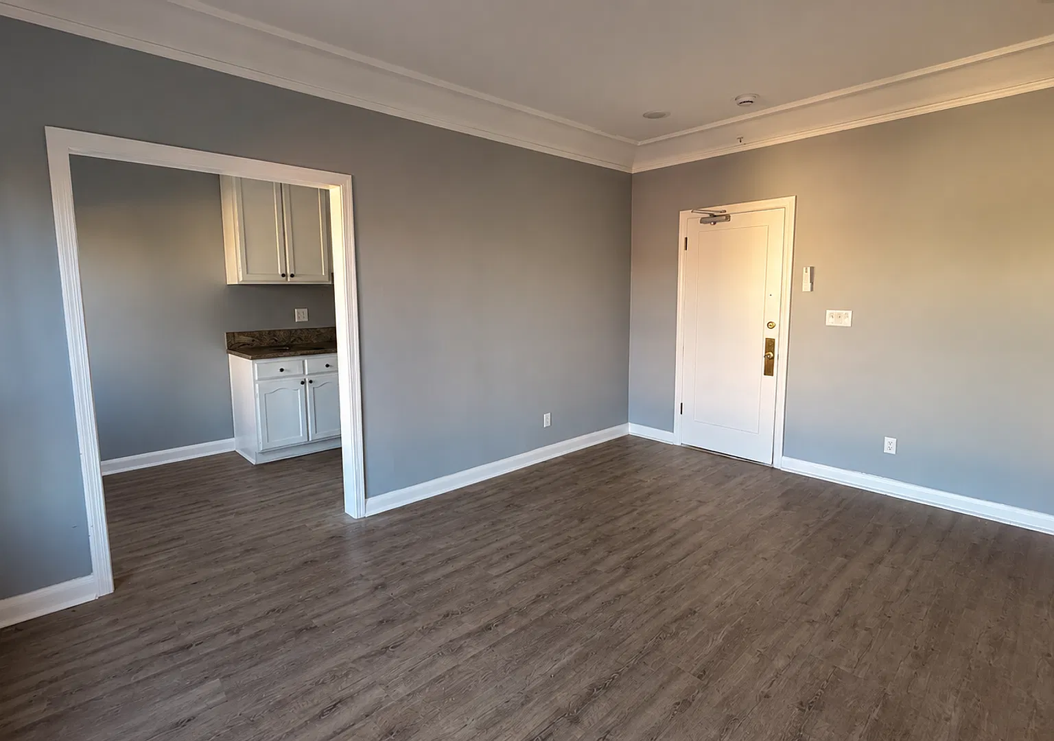 5503 W. Romaine St., Llc — Photo 2