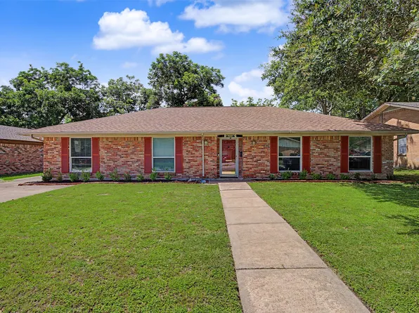 2009 Cliffside Dr, Edgecliff Village, TX 76134