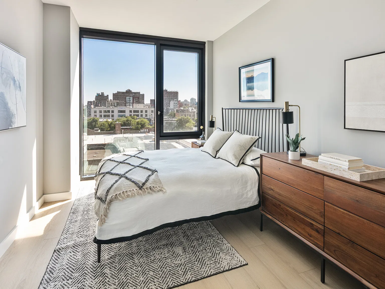 1057 Atlantic Avenue — Photo 3