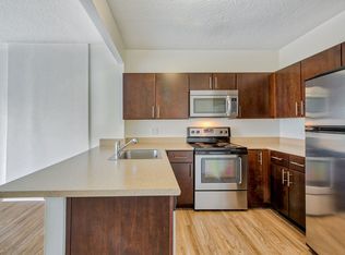 Renaissance Tower, Los Angeles, CA 90015