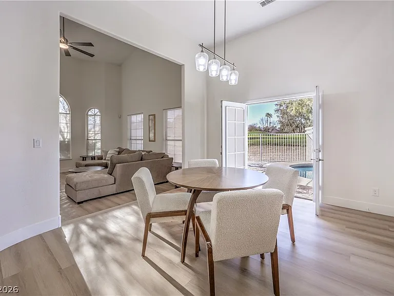 5152 Forest Oaks Dr — Photo 9