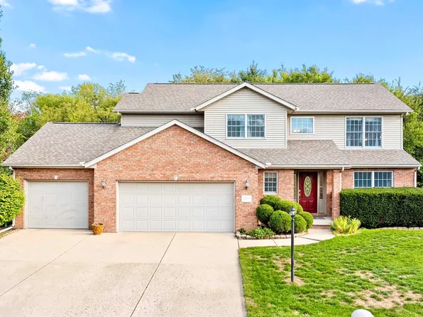 2208 W Brooklyn Pl, Dunlap, IL 61525