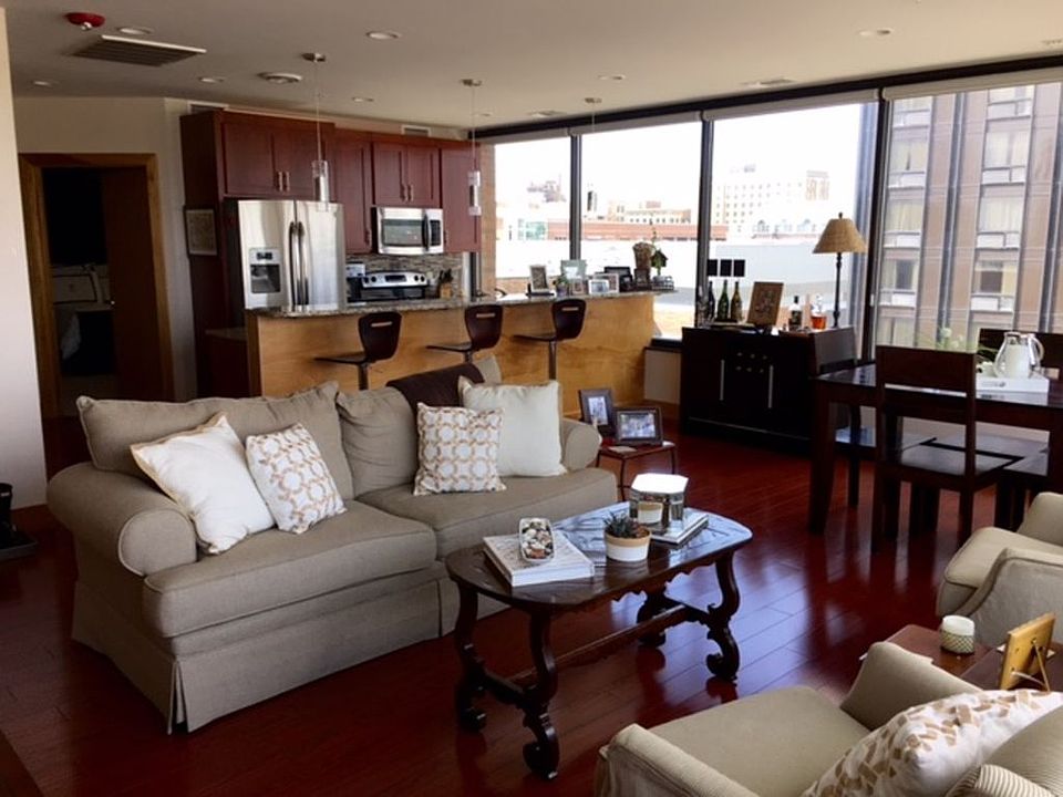 1st image of 700 4th St Ste 504