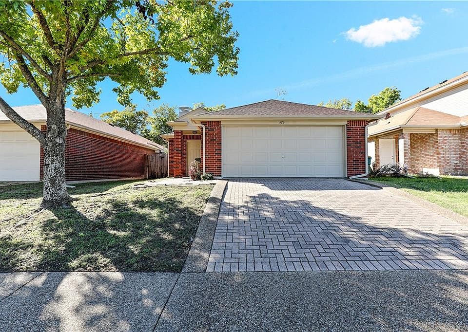1st image of 573 Majestic Park Ln