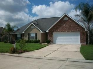 344 Madewood Dr, Destrehan, LA 70047