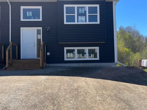 52 Kara Anne Ct, New Minas, NS B4N 0H6