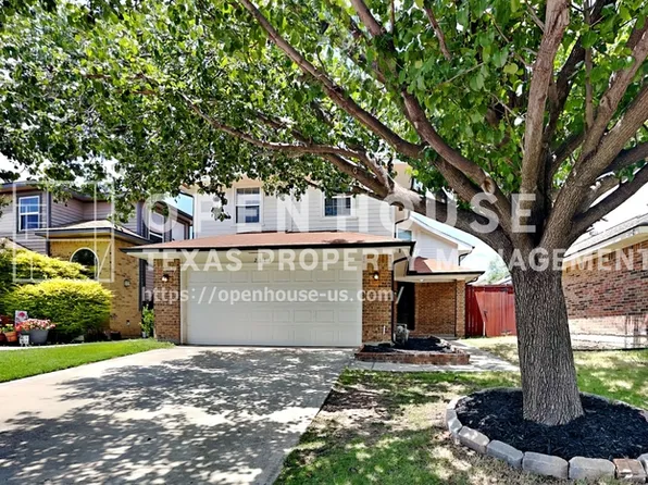 2111 Holly Hill Ln, Carrollton, TX 75007