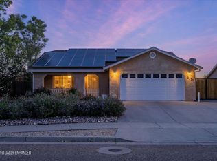 2110 Gentry Way, Red Bluff, CA 96080