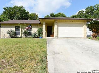 123 N Meadow St, Converse, TX 78109
