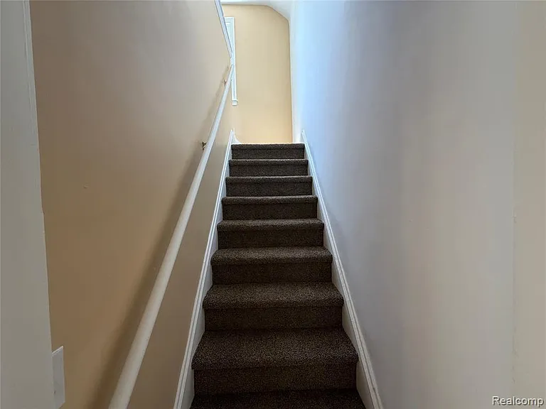 7467 Asbury Park — Photo 11