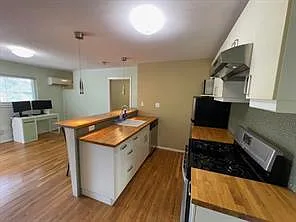 304 E 33rd St #24 — Photo 6