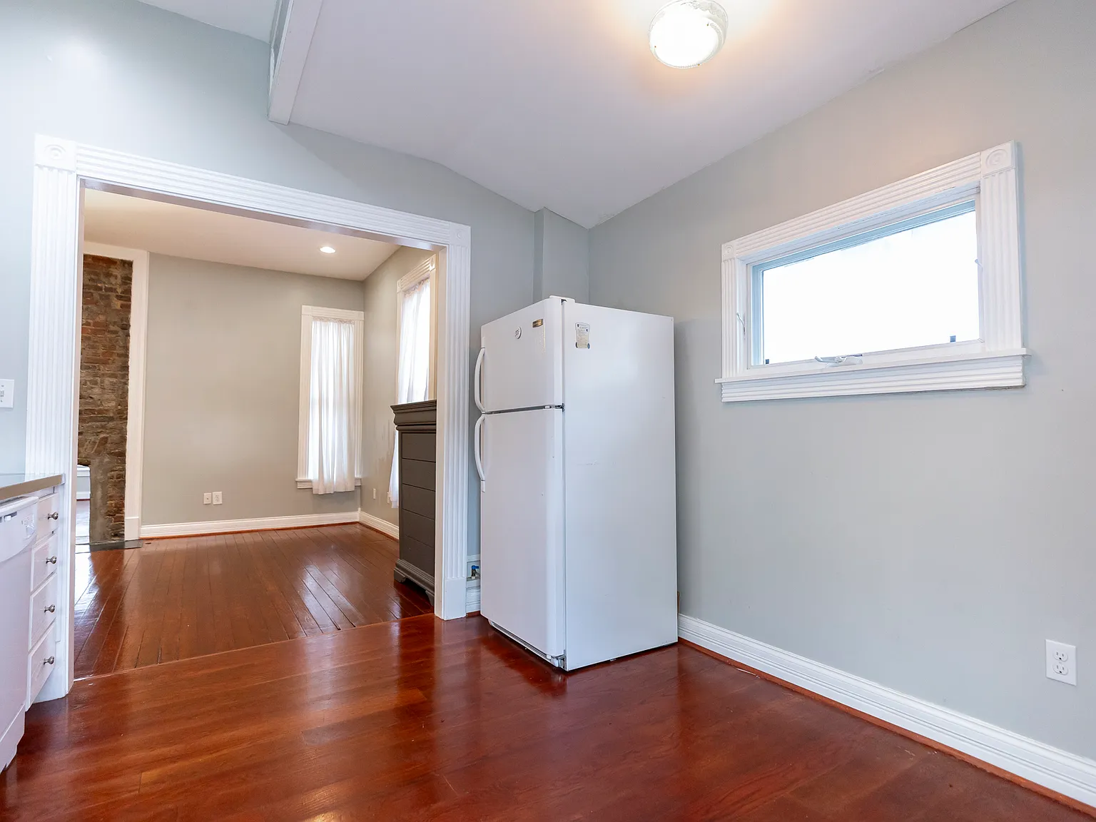1 bed, 700 sqft, $1,325 — Photo 4