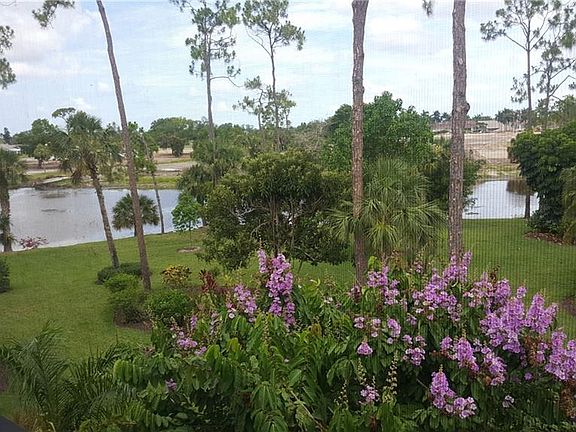 4th image of 269 Deerwood Cir APT 15