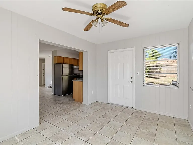 308 Lantana Ave — Photo 10