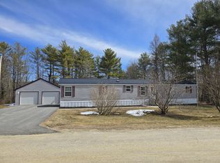 47 Spruce St, Sabattus, ME 04280