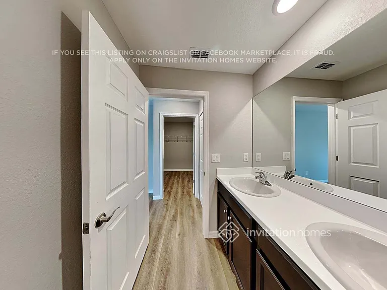 16083 Minorca Dr — Photo 19