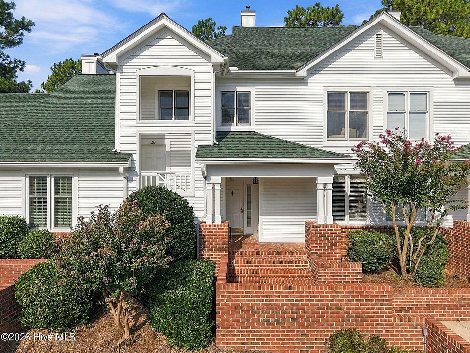 1st image of 28 N Knoll Road