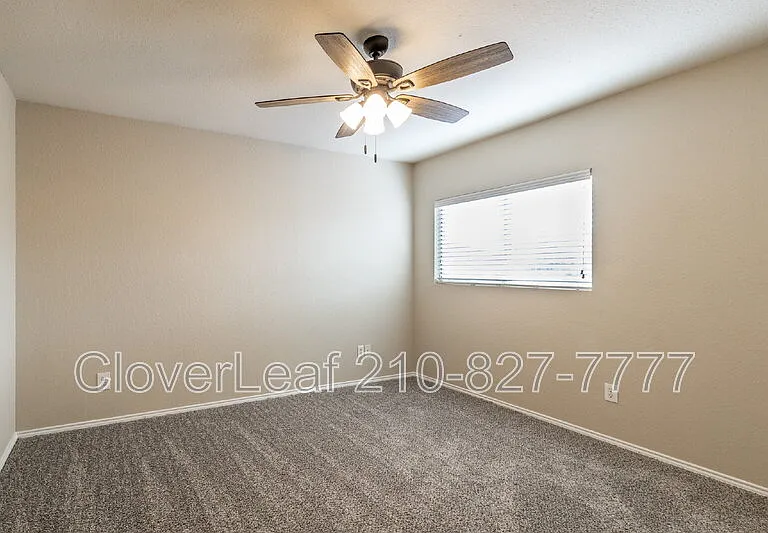 24710 Hickory Mdw — Photo 39