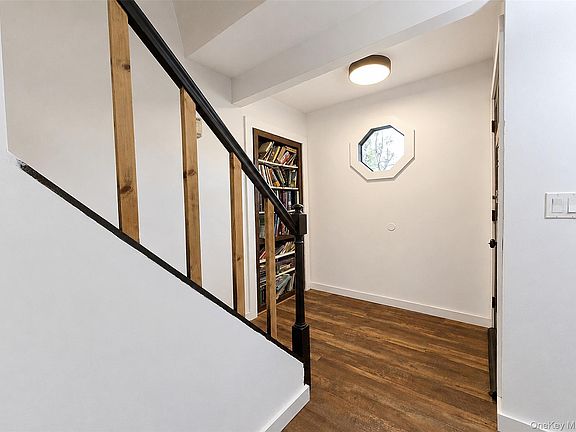 2nd image of 89 Lincoln Avenue