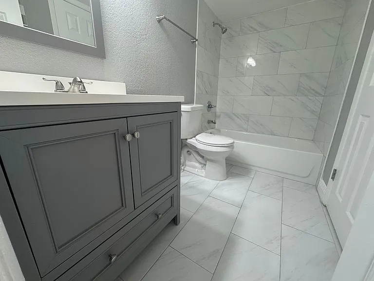 3740 Idlebrook Cir #206 — Photo 15