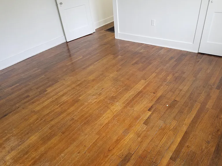 115 Louisa Blvd — Photo 7