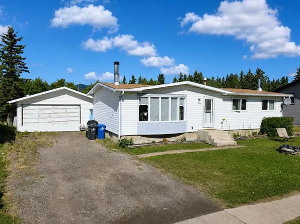 11054 SE Swann Dr, Grande Cache, AB T0E 0Y0